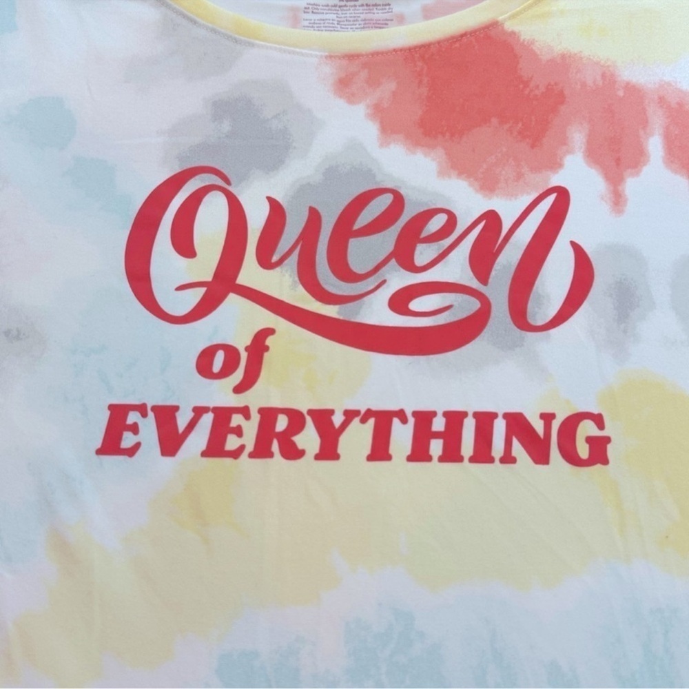 Secret Treasures Queen of Everything Tie Dye 2 Piece Pajama Set - Picture 5 of 10